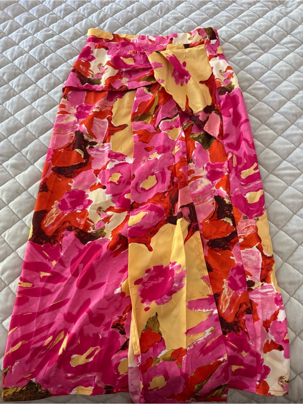 SHEIN Pink Floral Print Zip-Back Skirt